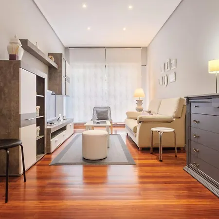 Vivienda Turistica De Prestancia En Castanos, Bilbao